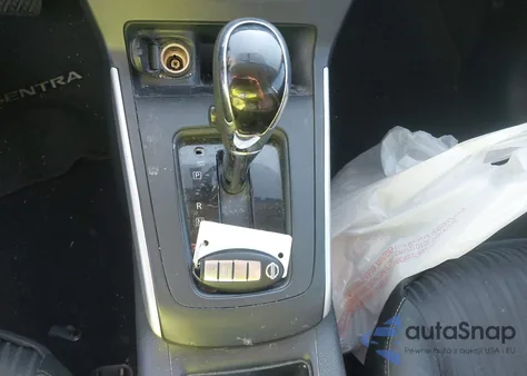 2017 Nissan Sentra Sv z USA, uszkodzony, nr VIN 3N1AB7AP6HL702120